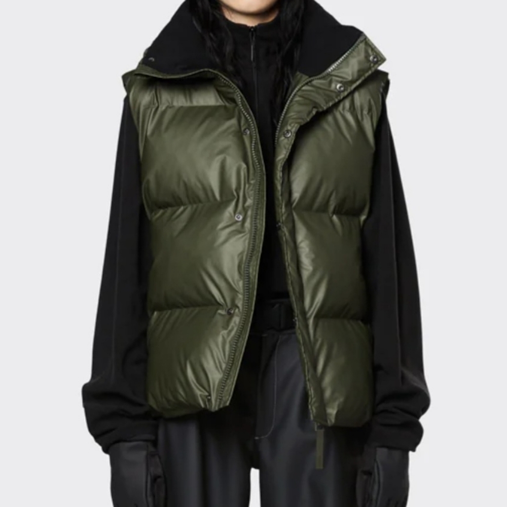 RAINS Insulated Puffer Vest ~EVERGREEN ~LARGE **NEW